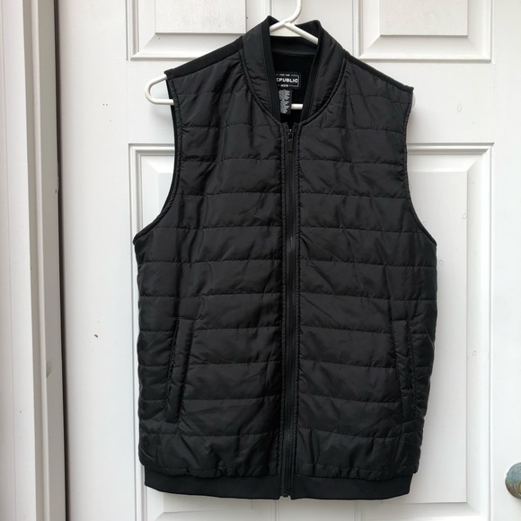 For the Republic Vest - Picture 1 of 7